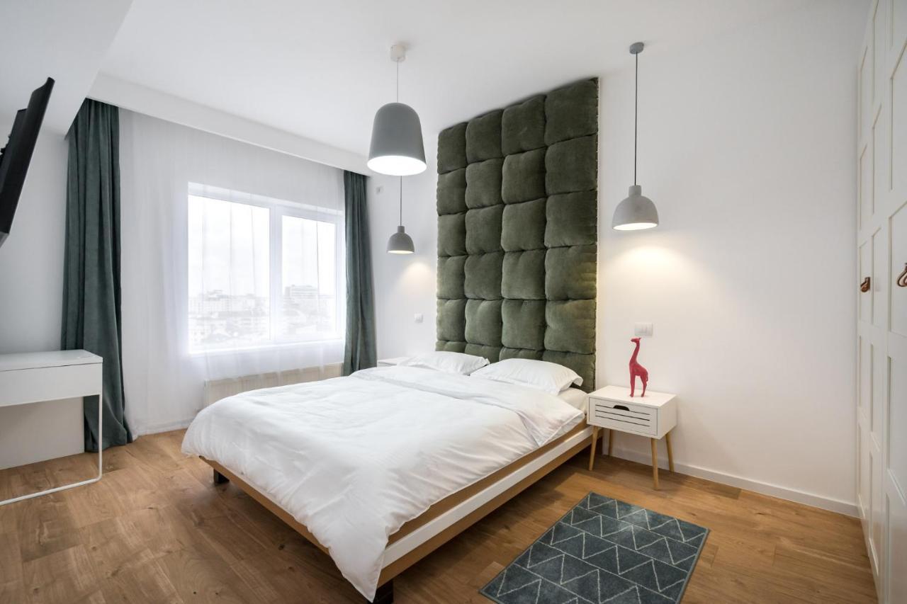Jungle Escape - Luxe 1-Br Haven In Bucharest Διαμέρισμα Εξωτερικό φωτογραφία